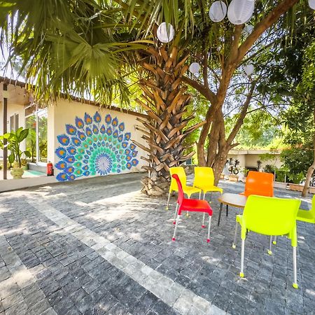 Riverview Tent Resort Kevadia 外观 照片