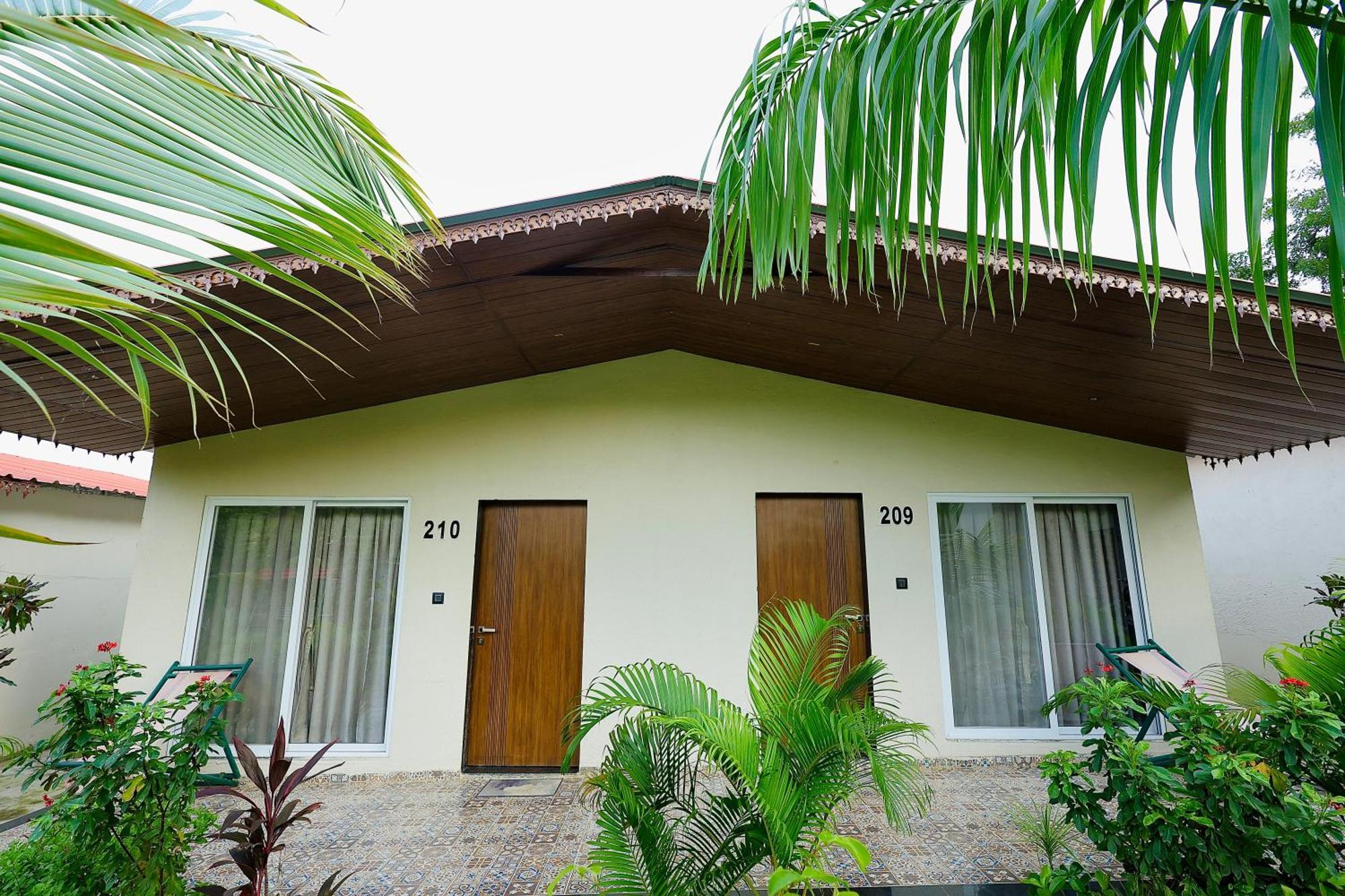 Riverview Tent Resort Kevadia 外观 照片