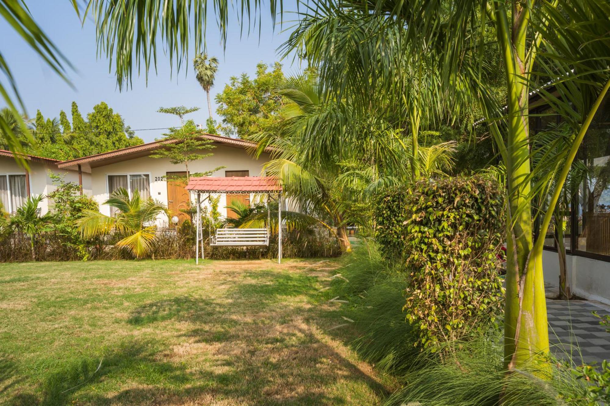 Riverview Tent Resort Kevadia 外观 照片
