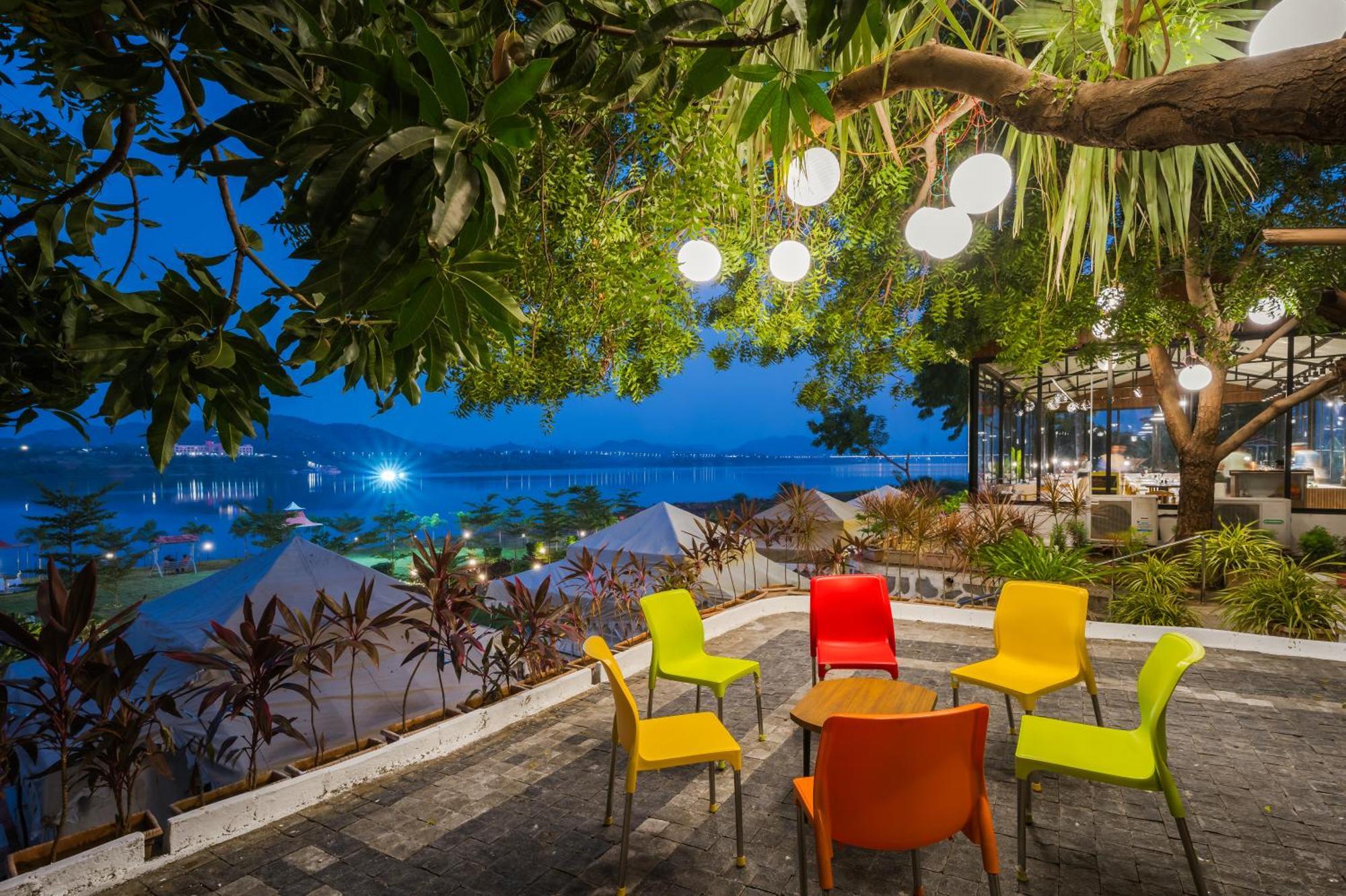 Riverview Tent Resort Kevadia 外观 照片