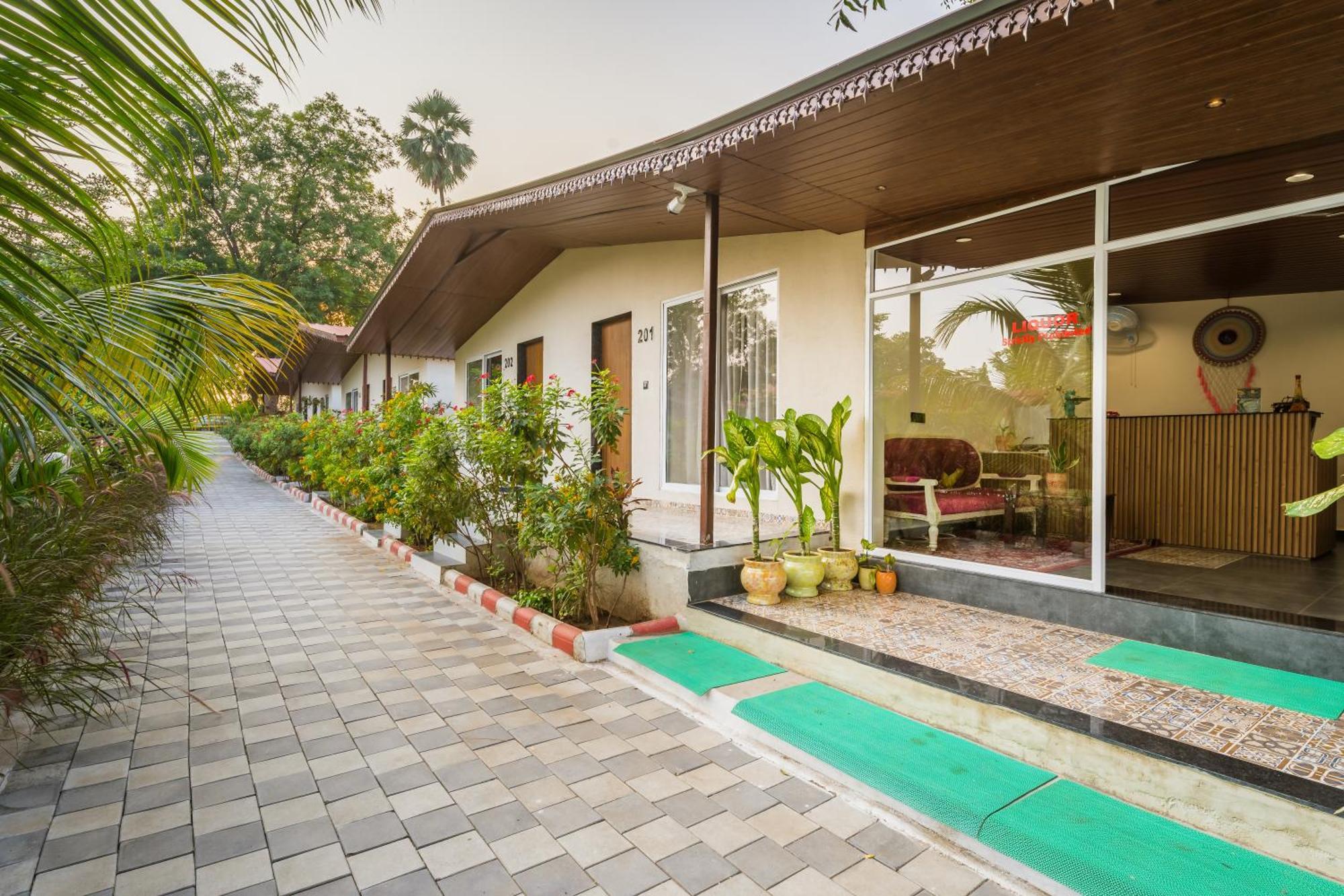 Riverview Tent Resort Kevadia 外观 照片